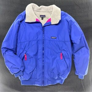 Patagonia Royal Blue Jacket with Hot Pink Trim and Cream Fleece